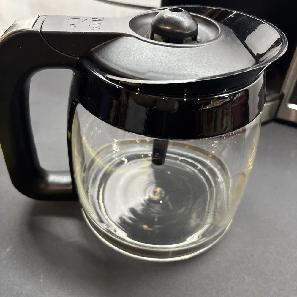 Ninja CE250 12-Cup Programmable Coffee Brewer